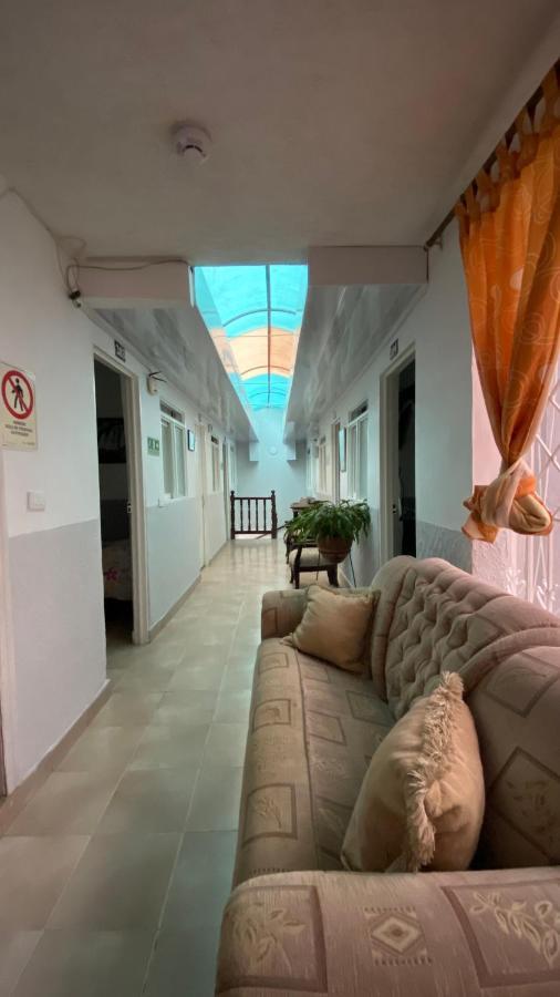 Hotel Ciudad Senora Буга Екстериор снимка