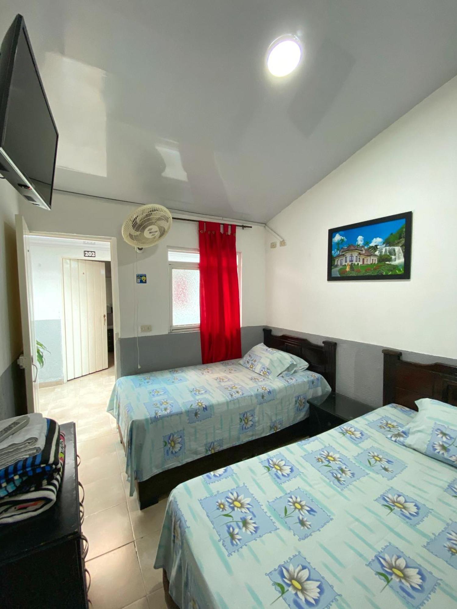 Hotel Ciudad Senora Буга Екстериор снимка