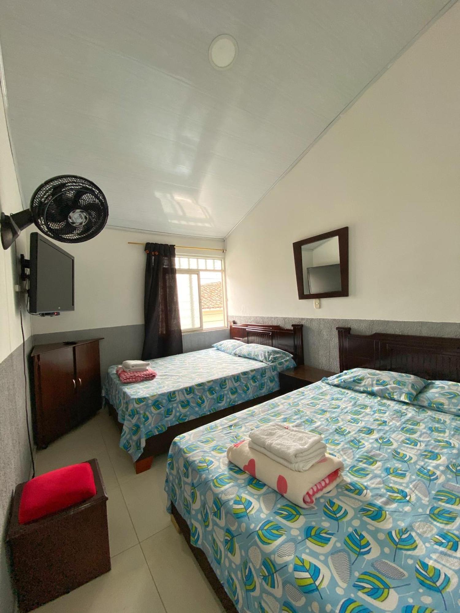 Hotel Ciudad Senora Буга Екстериор снимка