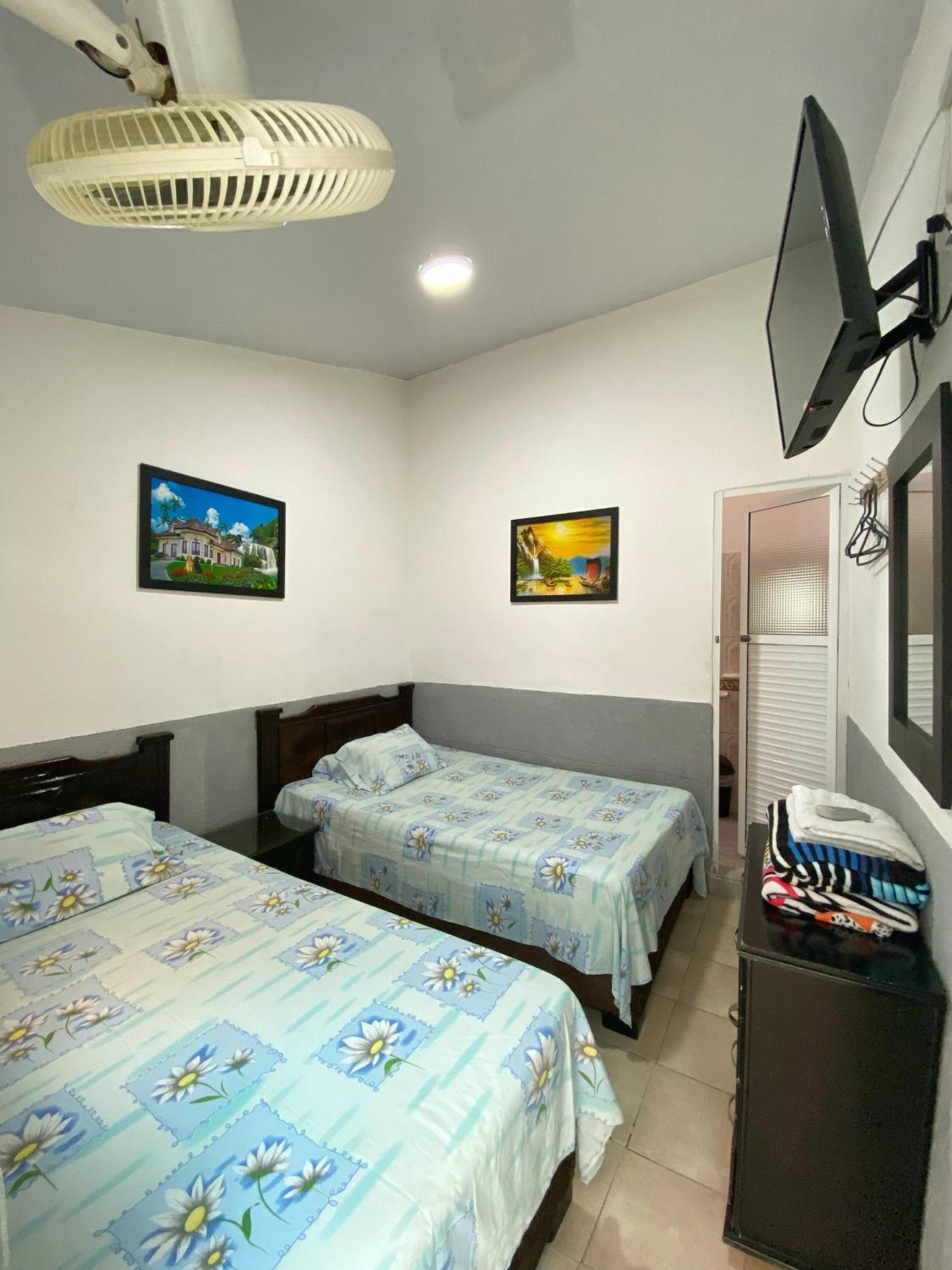 Hotel Ciudad Senora Буга Екстериор снимка